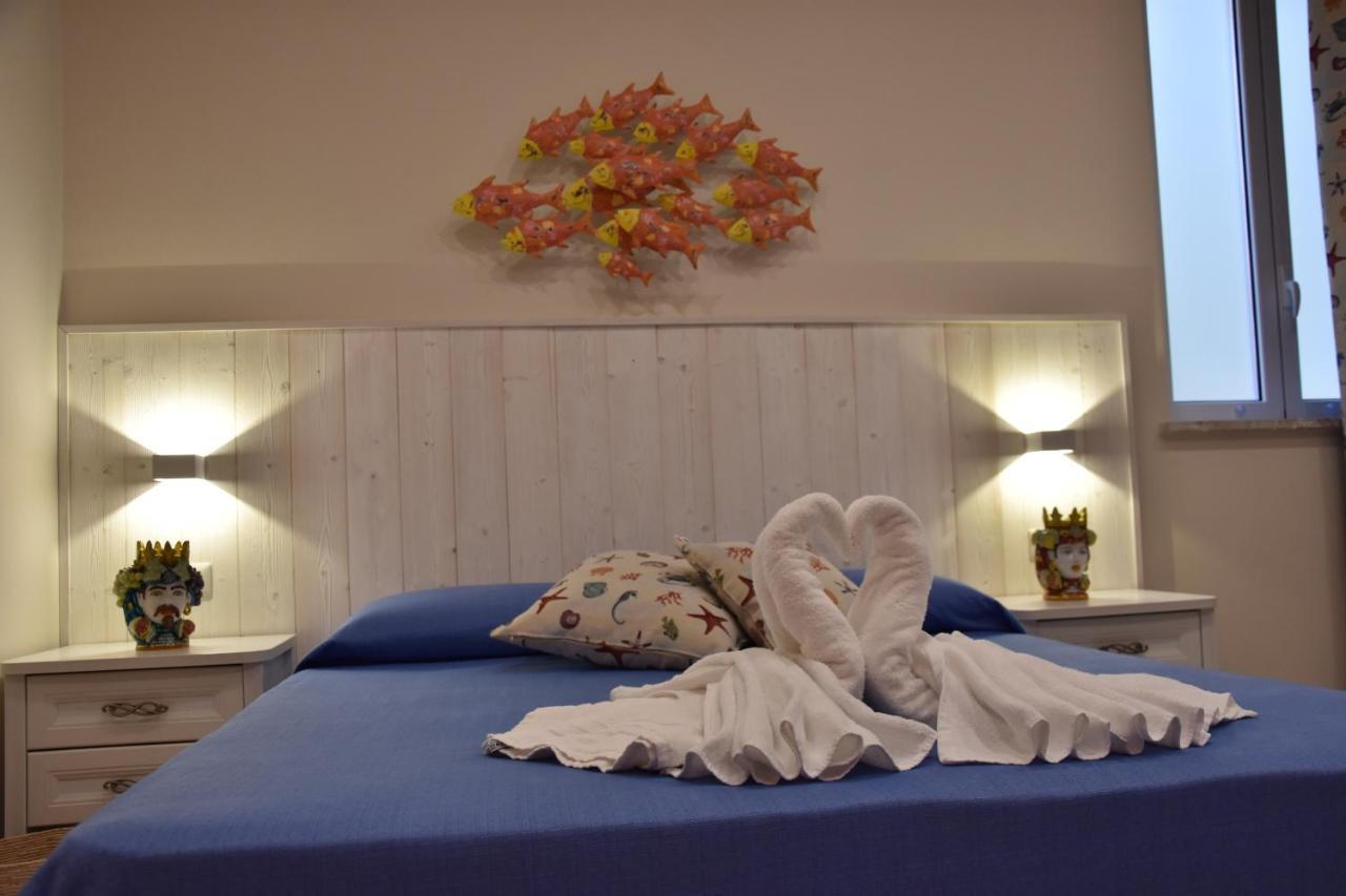 B&B Marina Blu Giardini Naxos Exterior photo
